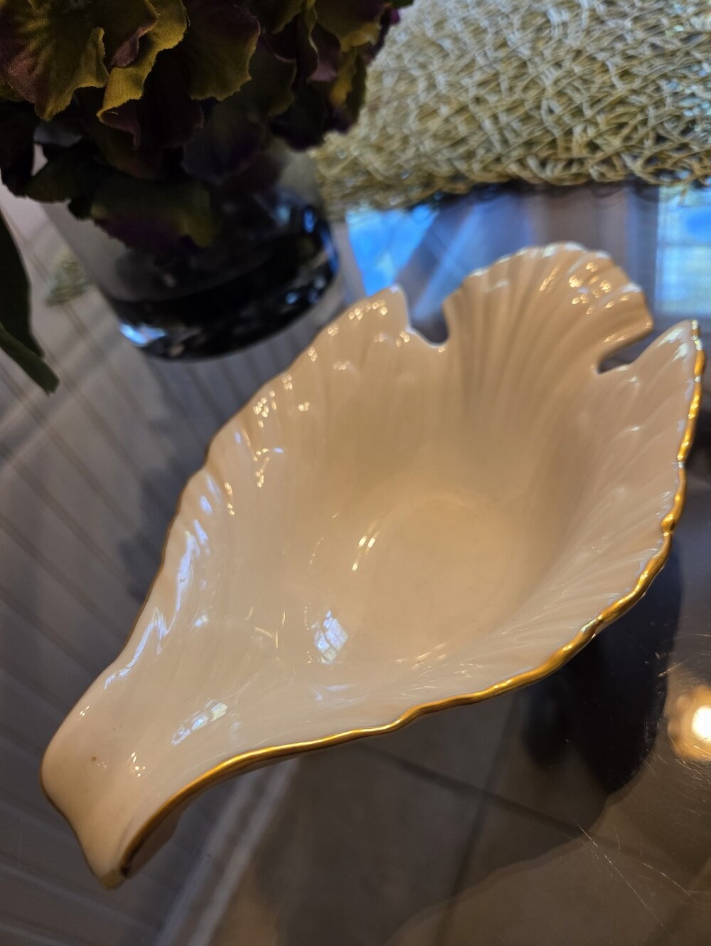Lenox Classic Cream Vintage Dove  Dish with 14K Gold Trim NEW